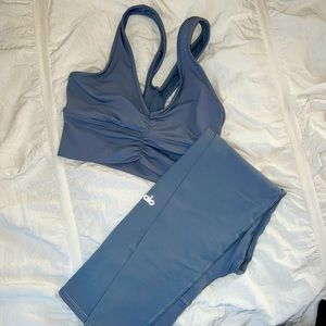 Alo Yoga Set NWOT